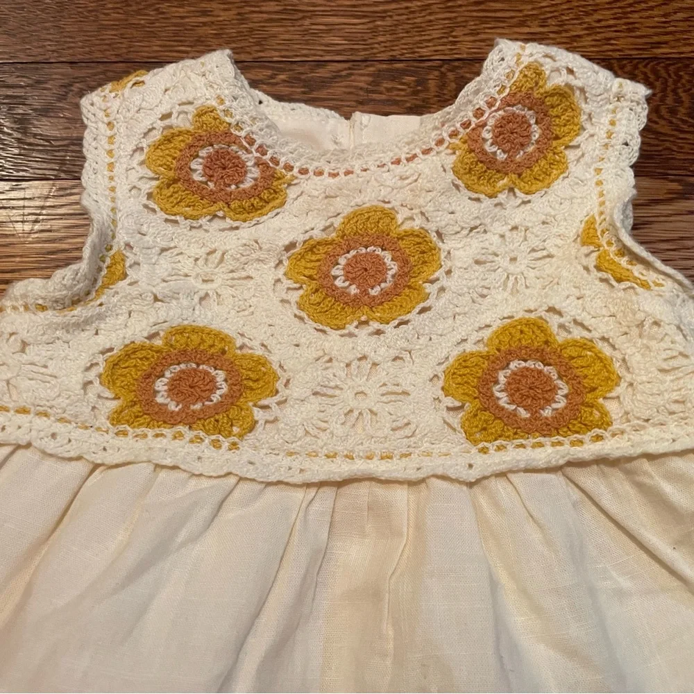 C & C California Kids Crochet Floral Top Size 18 Months